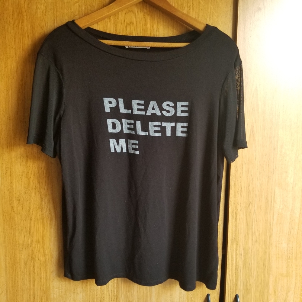 Violet Moon 'Please Delete Me' T Shirt Sz M